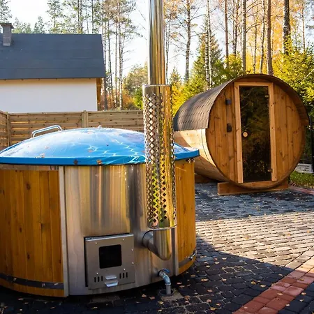 Julia Z Bania Ruska I Sauna Villa Suleczyno