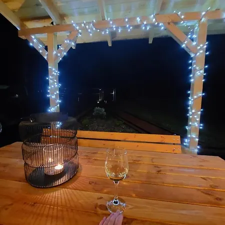 Julia Z Bania Ruska I Sauna Villa *
